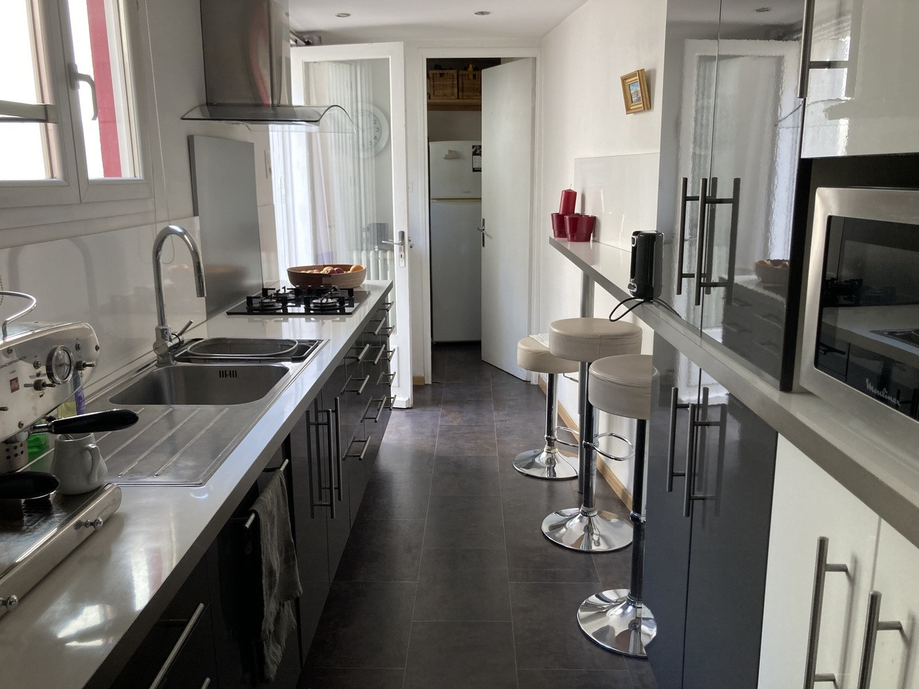 
                                                Vente
                                                 maison de village avec terrasse et garage