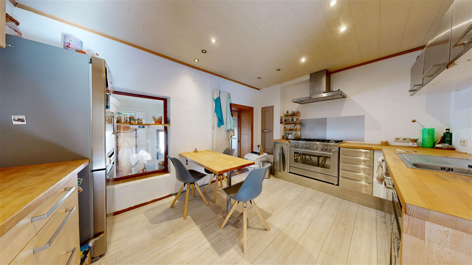 
                                                Vente
                                                 Maison de Village: charme et confort au coeur de la Belgique