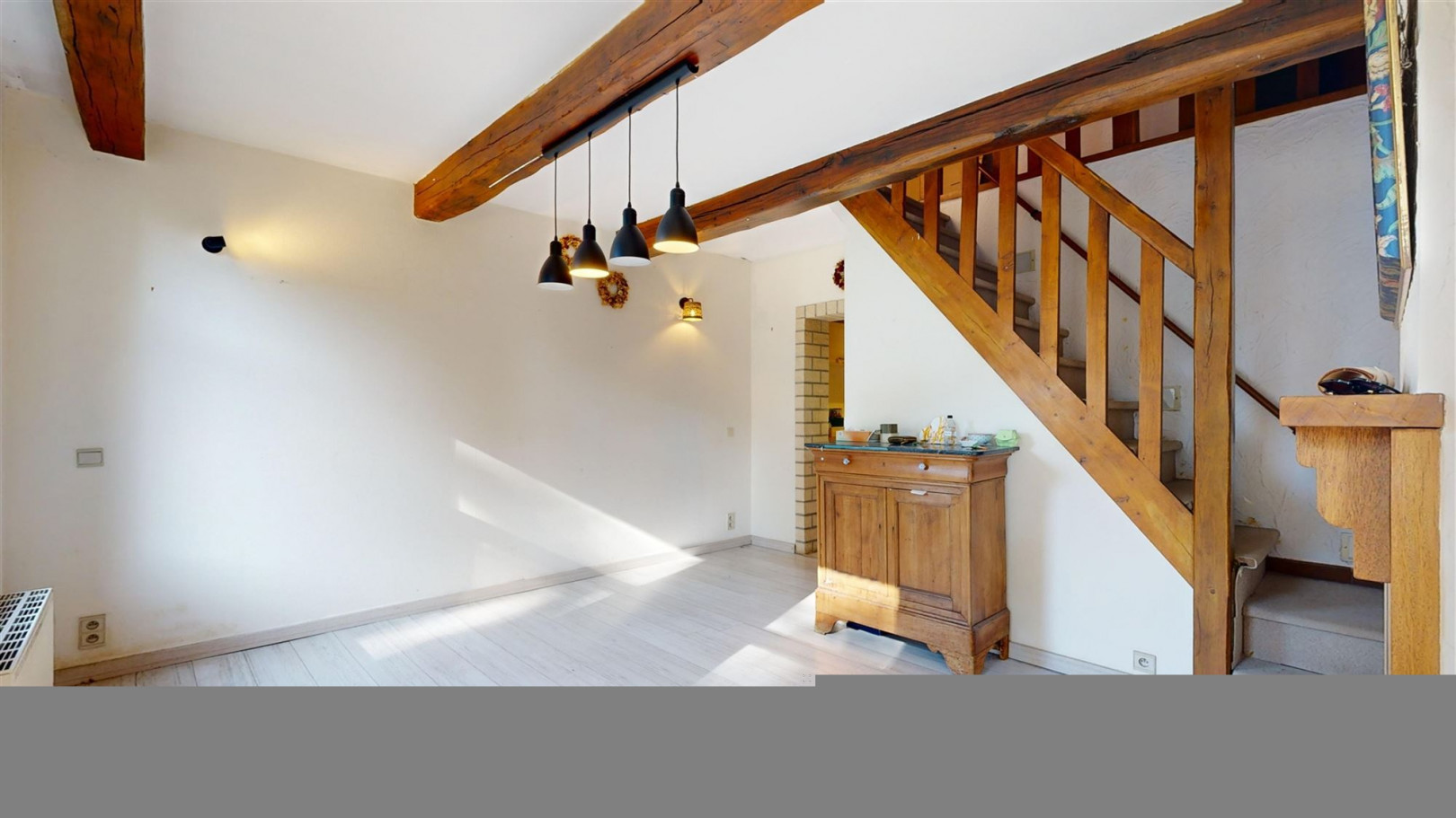 
                                                Vente
                                                 Maison de Village: charme et confort au coeur de la Belgique