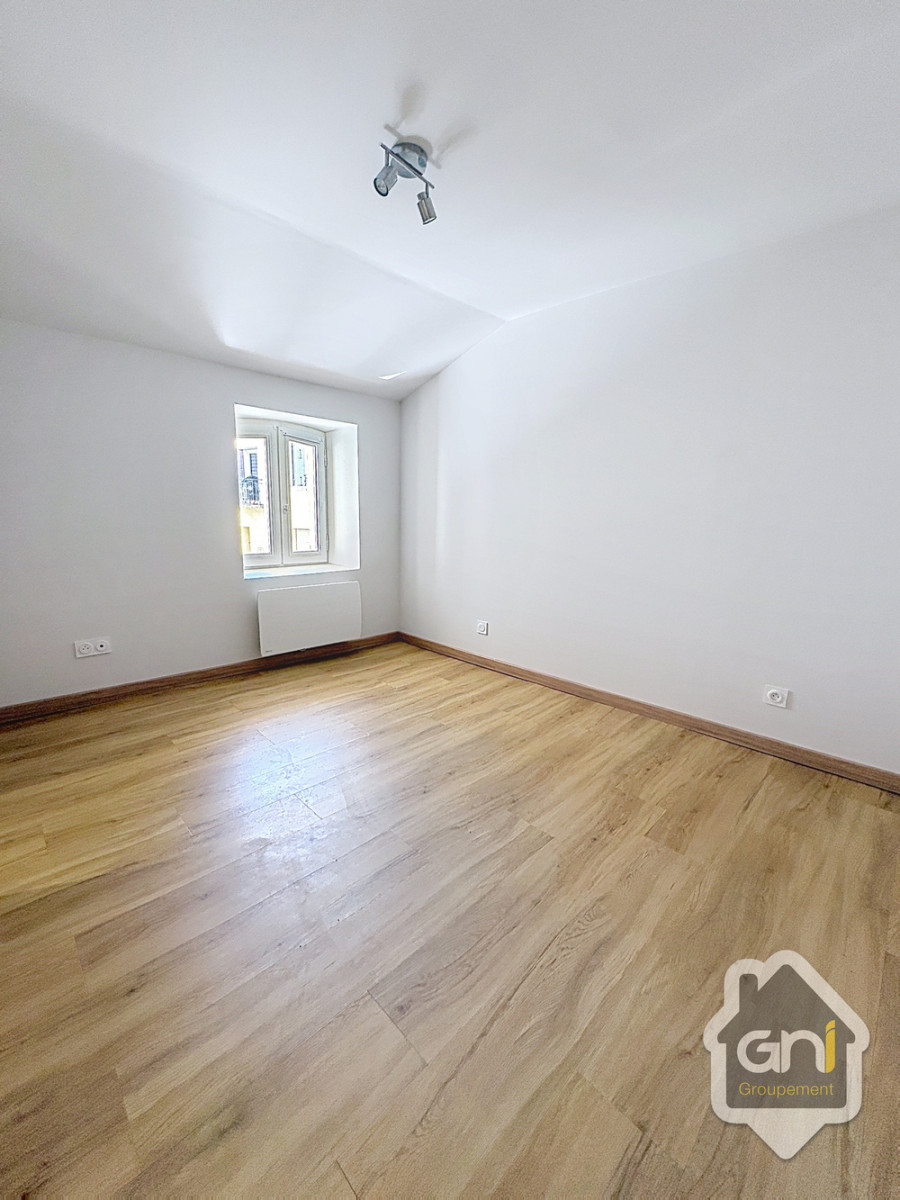 
                                                Vente
                                                 Maison de village de Type 2