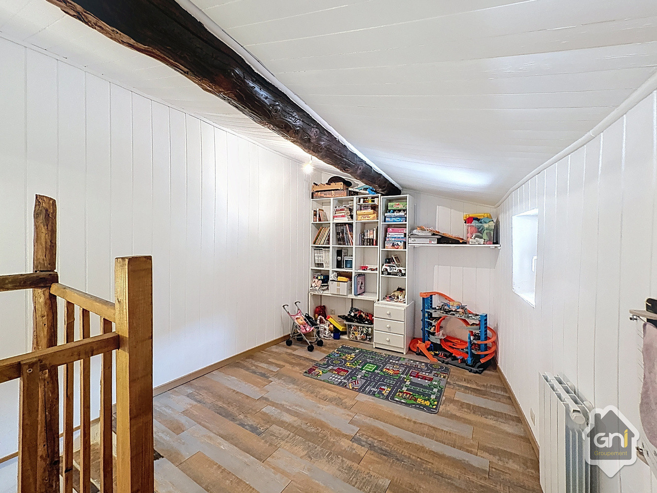 
                                                Vente
                                                 Maison de Village de Type 4 avec garage.