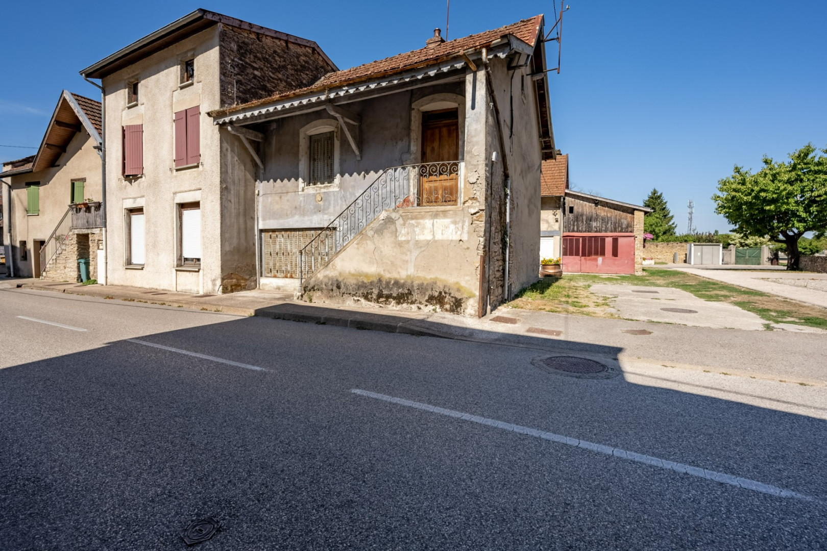 
                                                Vente
                                                 Maison de village - La Balme-les-Grottes