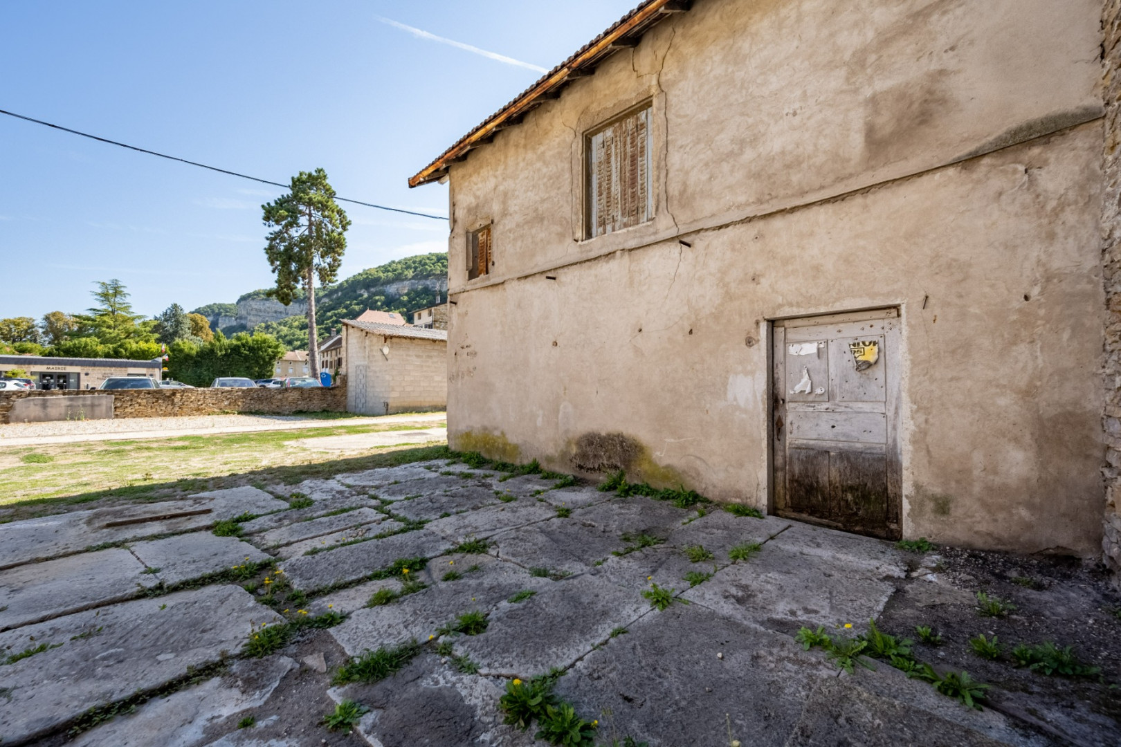 
                                                Vente
                                                 Maison de village - La Balme-les-Grottes