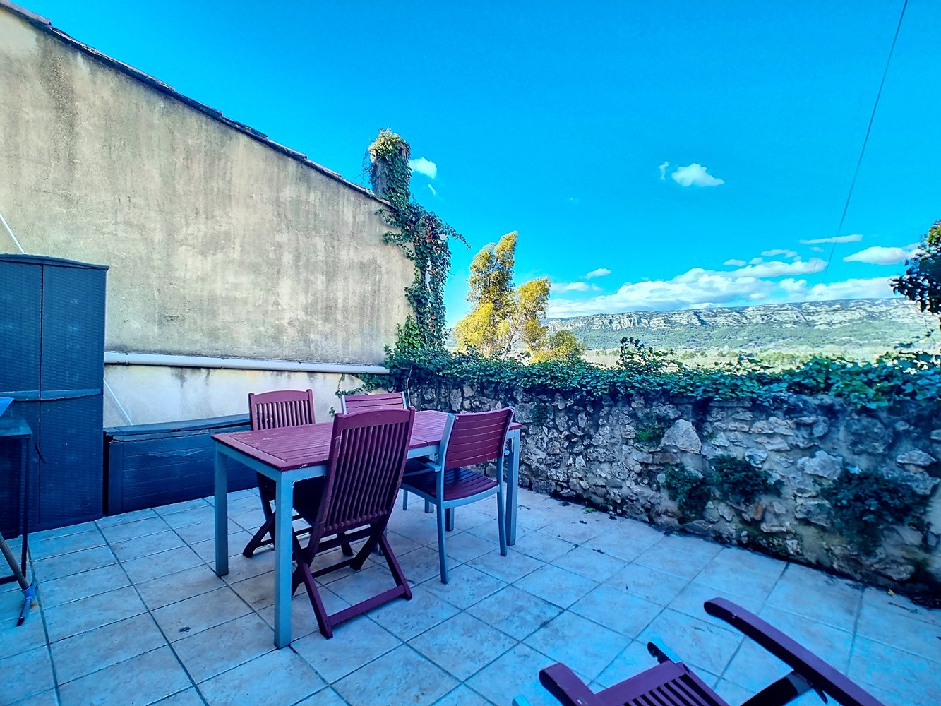 
                                                Vente
                                                 MAISON DE VILLAGE T3 avec terrasse