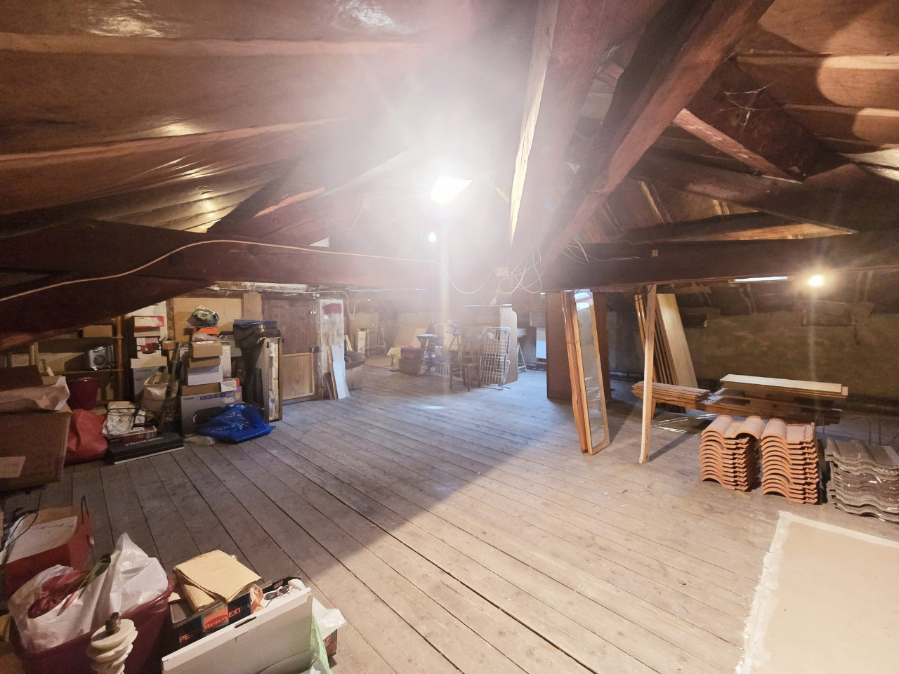 
                                                Vente
                                                 MAISON DE VILLE 170m2-ENDIE IMMOBILIER-THIERS