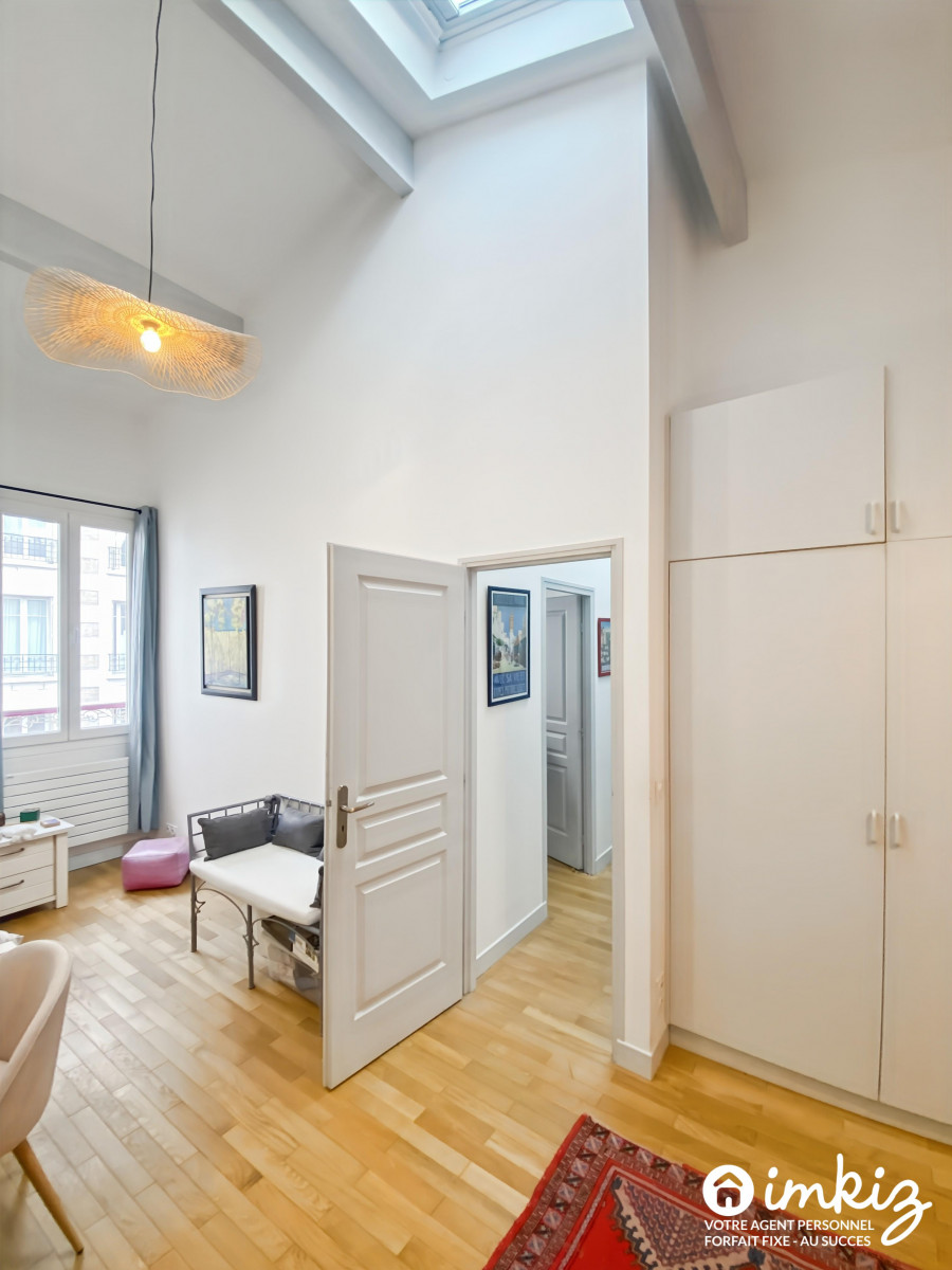 
                                                Vente
                                                 Maison de ville 5 chambres à Vincennes