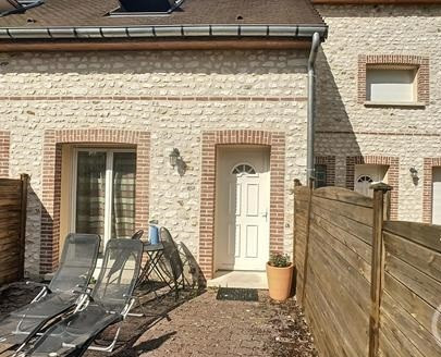 
                                                Vente
                                                 maison de ville