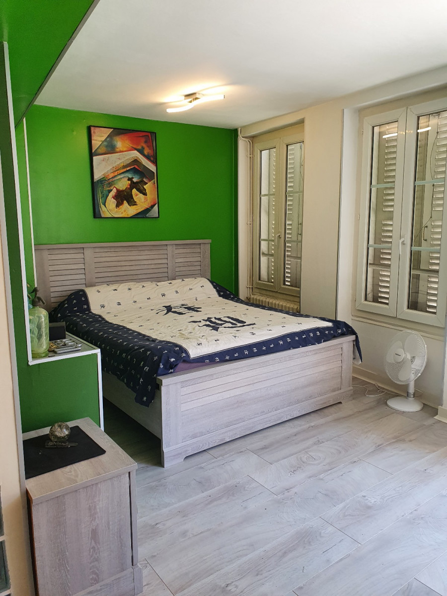 
                                                Vente
                                                 Maison de Ville