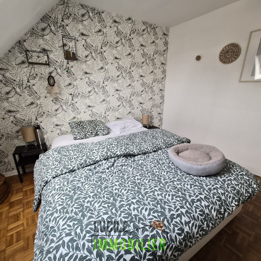 
                                                Vente
                                                 maison de ville