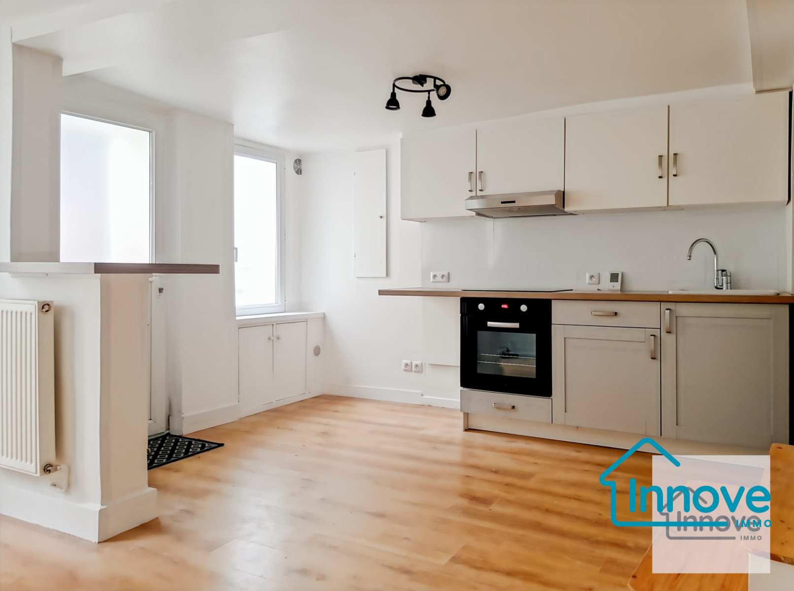 
                                                Vente
                                                 MAISON DE VILLE - 70 M² - MONTESSON CENTRE VILLE