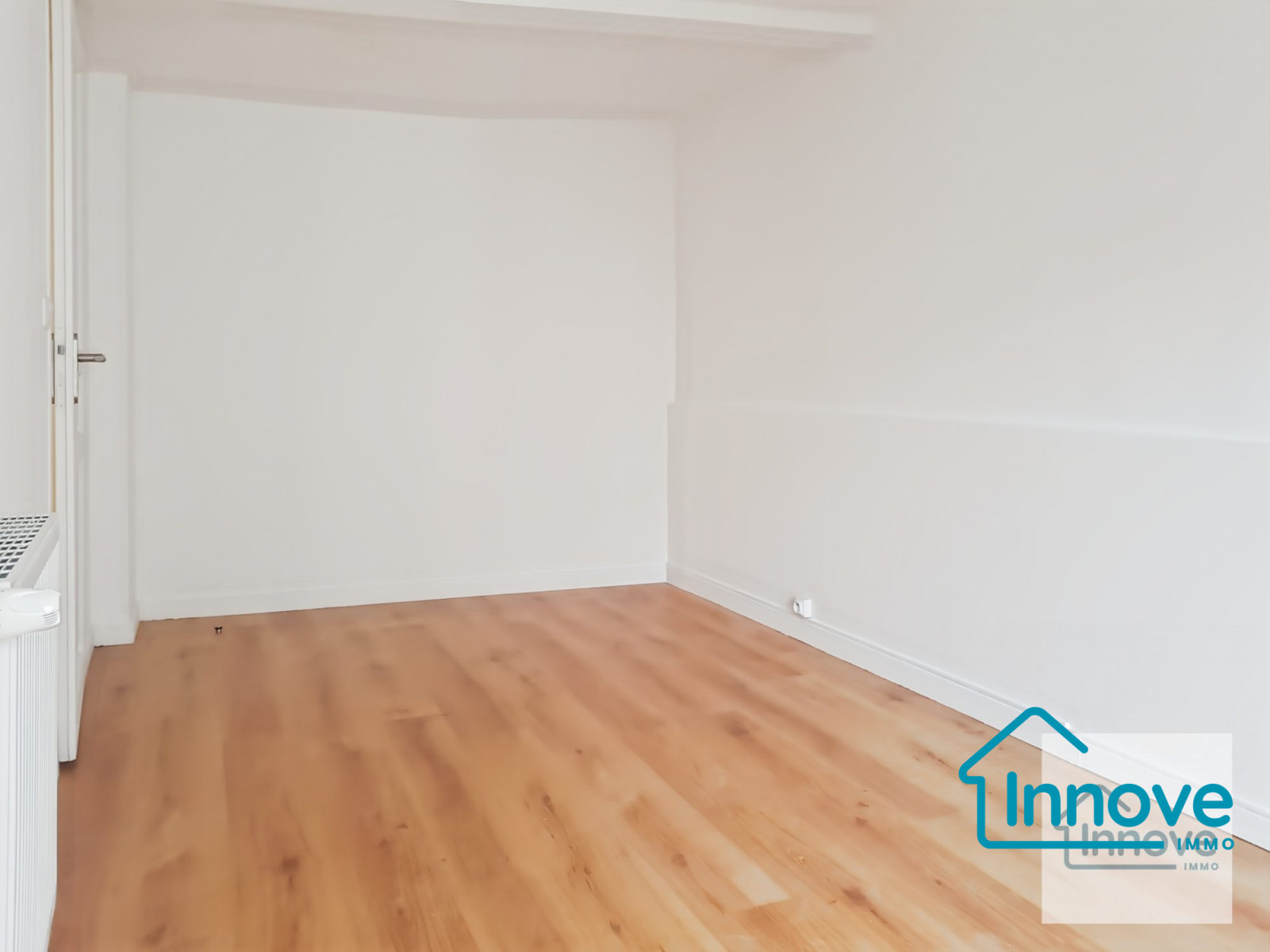 
                                                Vente
                                                 MAISON DE VILLE - 70 M² - MONTESSON CENTRE VILLE