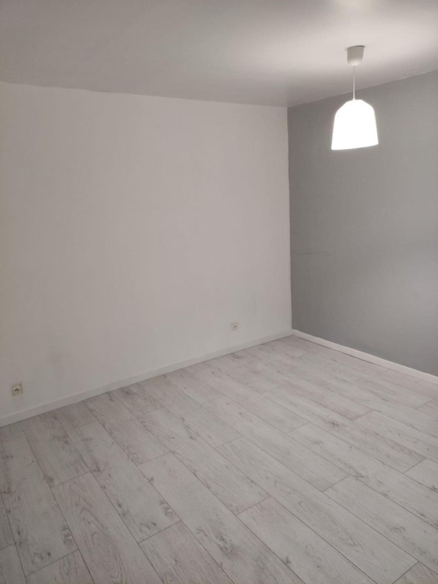 
                                                Location
                                                 Maison de ville au coeur de la Rochefoucauld