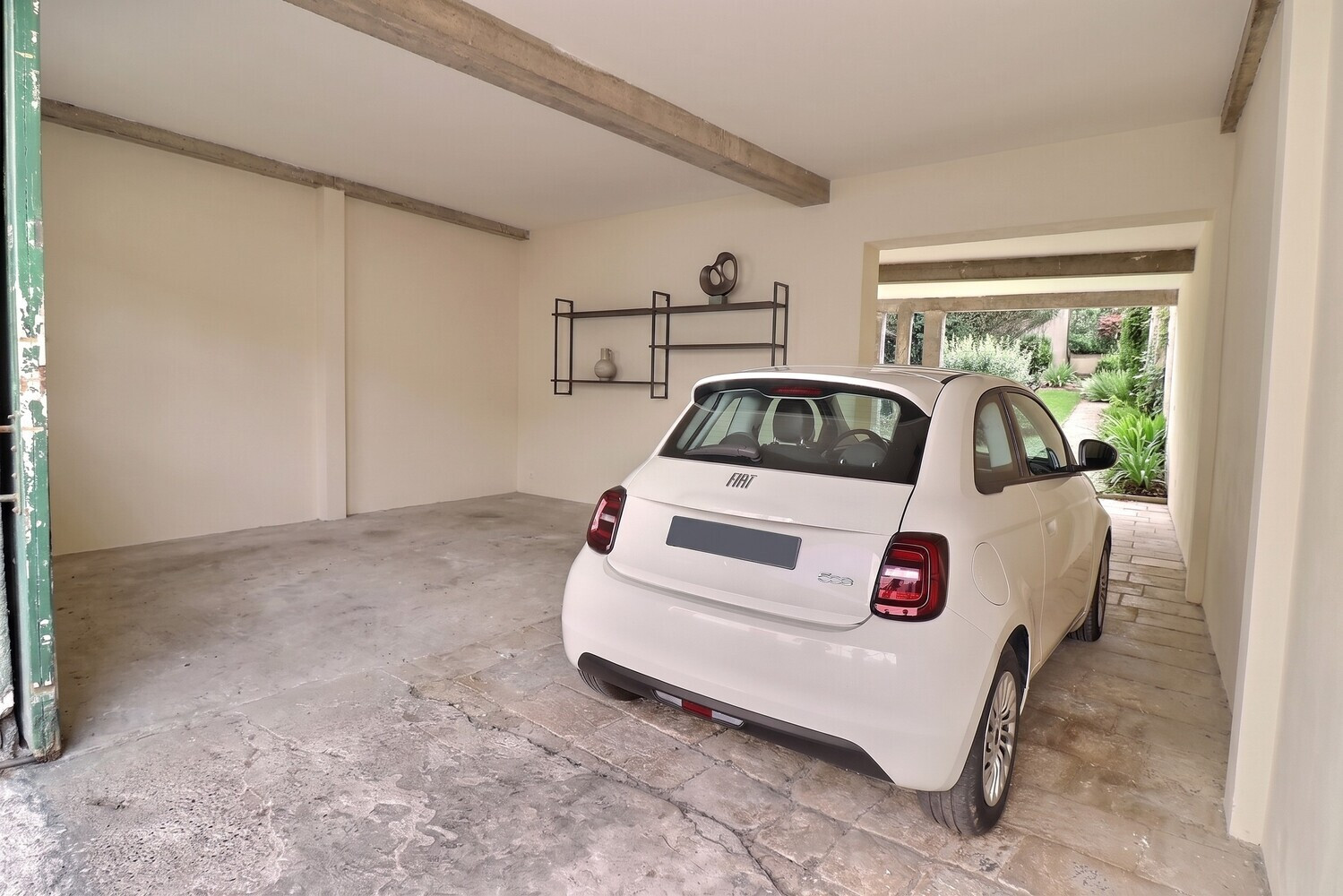 
                                                Vente
                                                 Maison de ville avec extérieur privatif