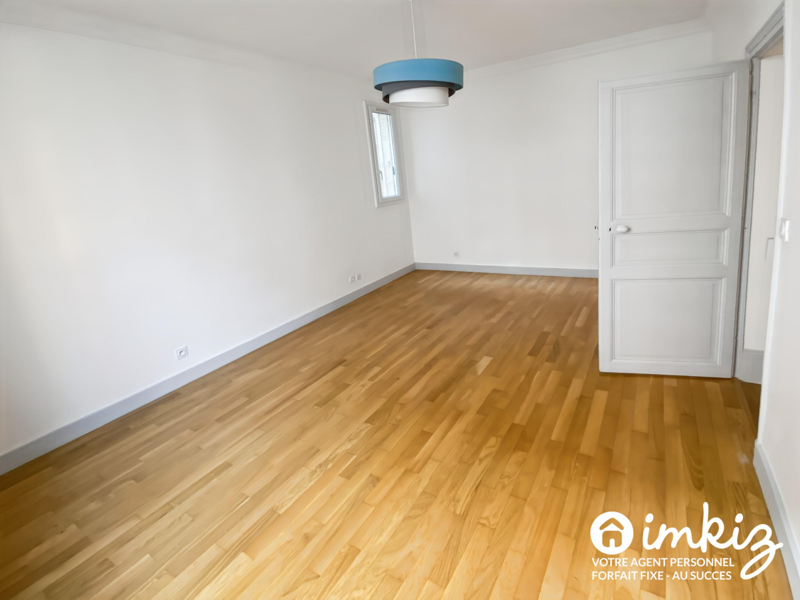 
                                                Vente
                                                 Maison de ville avec terrasse et garage