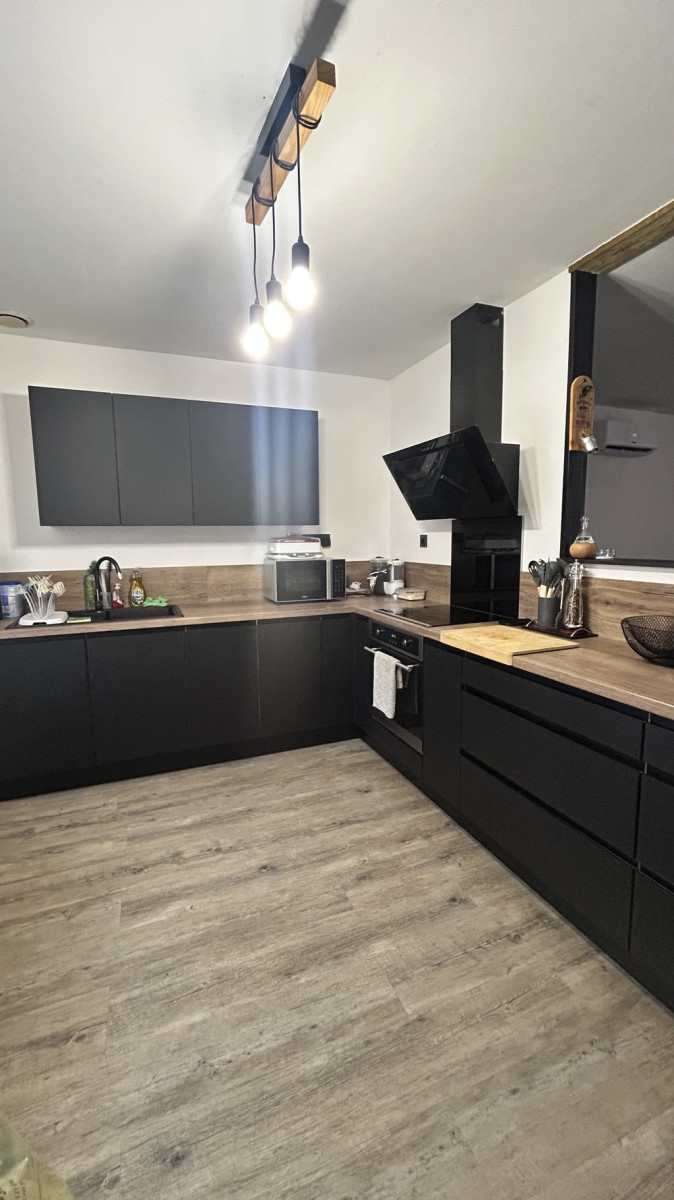 
                                                Vente
                                                 Maison de ville de 112m²