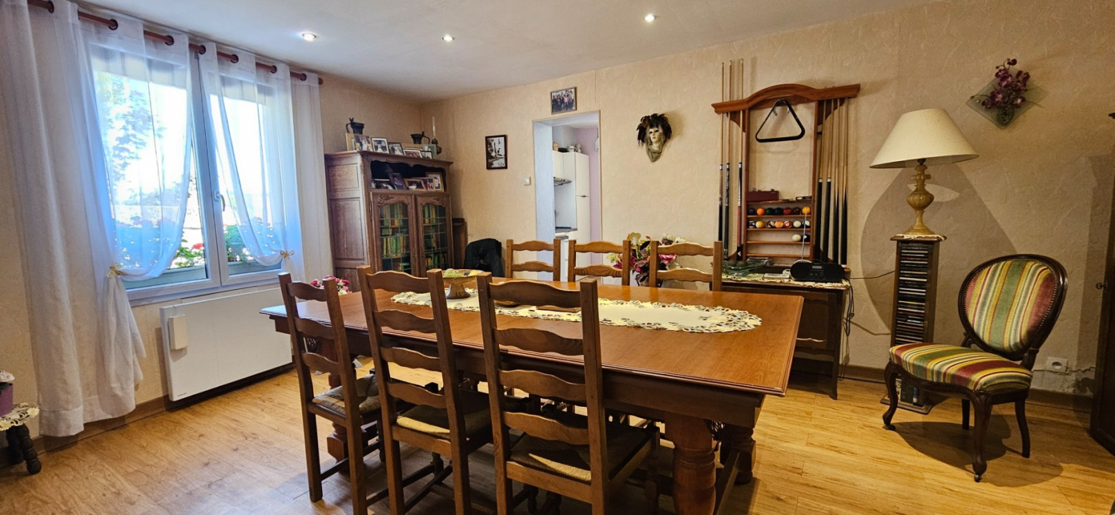
                                                Vente
                                                 Maison de ville de 120m² avec cave et garage