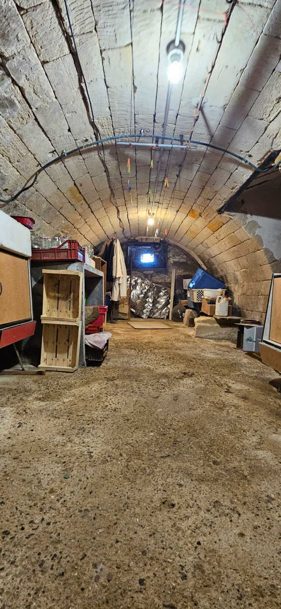 
                                                Vente
                                                 Maison de ville de 120m² avec cave et garage
