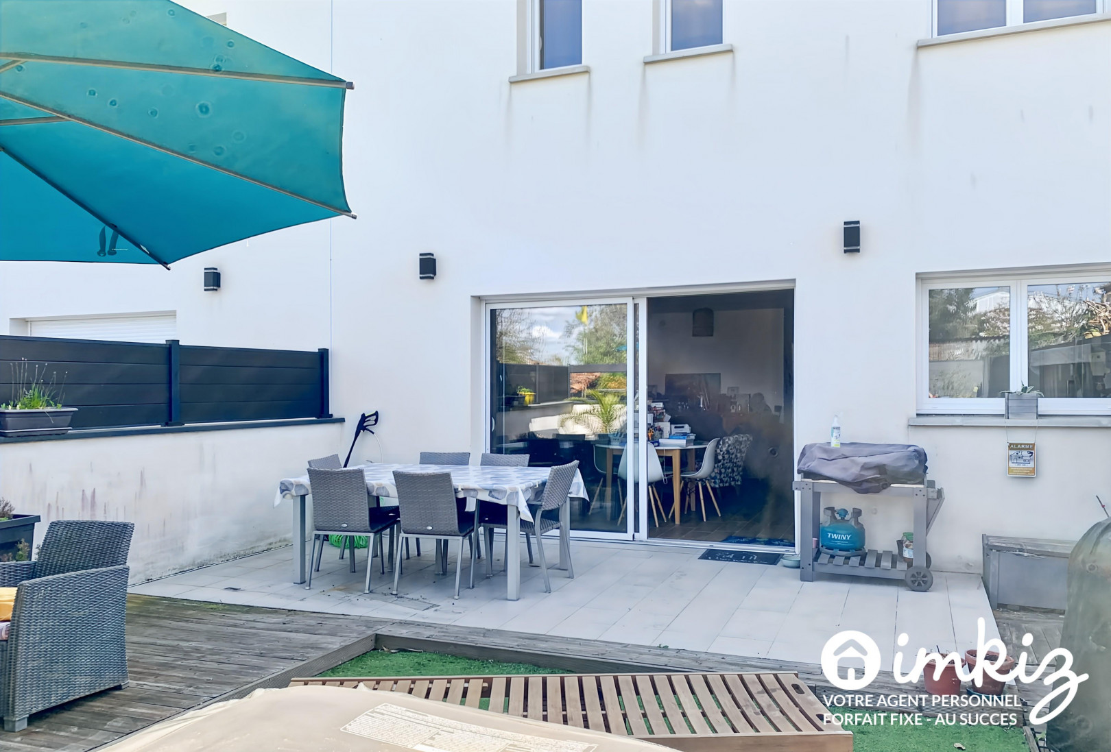 
                                                Vente
                                                 Maison de ville de 4 pièces, sur 2 niveaux