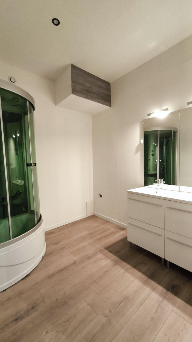 
                                                Location
                                                 Maison de ville F3 de 80 m² + Terrasse 18 m² Neuf