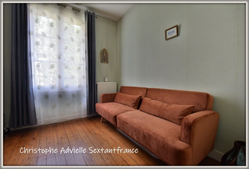 
                                                Vente
                                                 Maison de ville hyper centre, 4 chambres, 2 salles d'eau,  garage, jardin intimiste