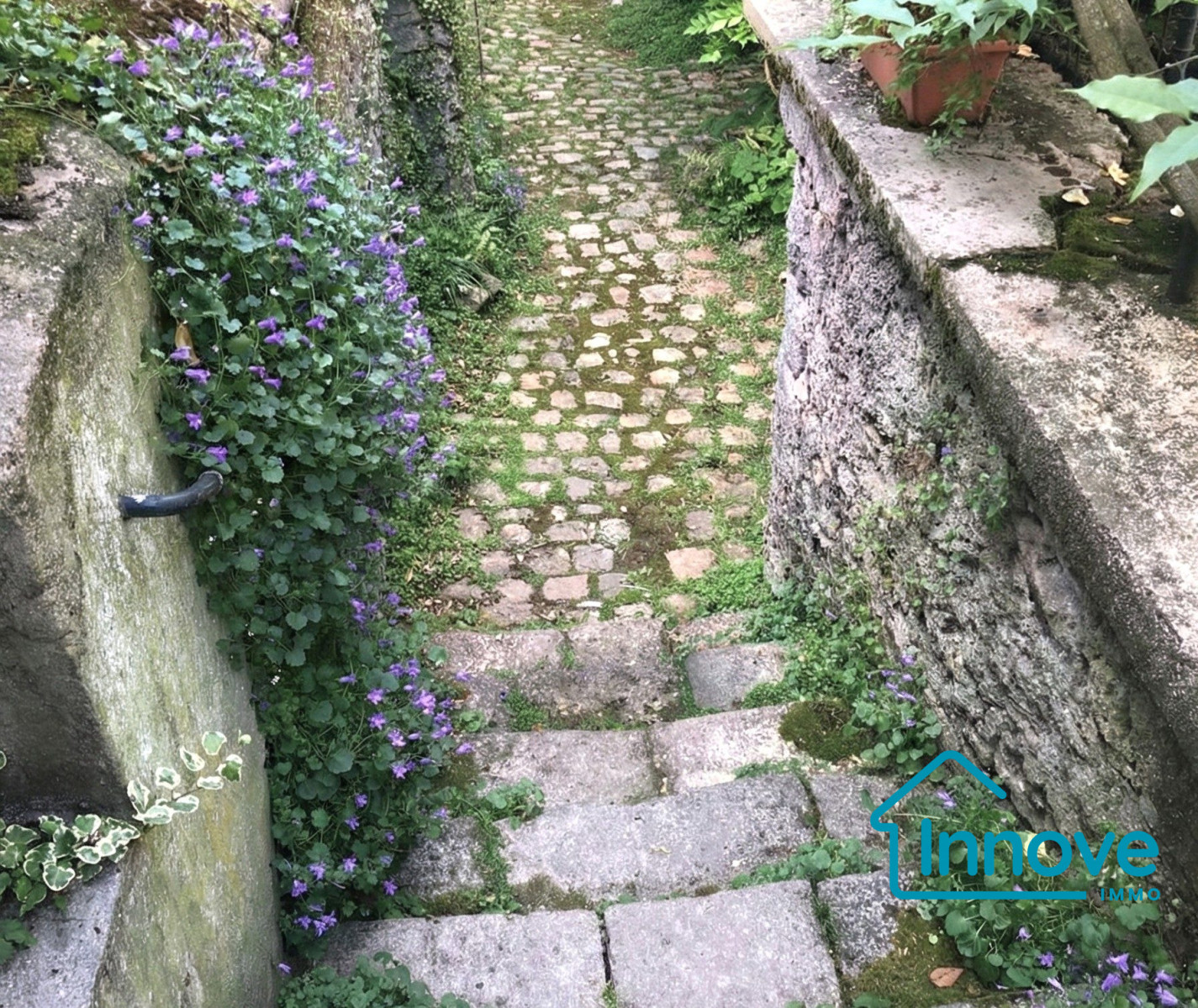 
                                                Vente
                                                 Maison de ville Notre Dame