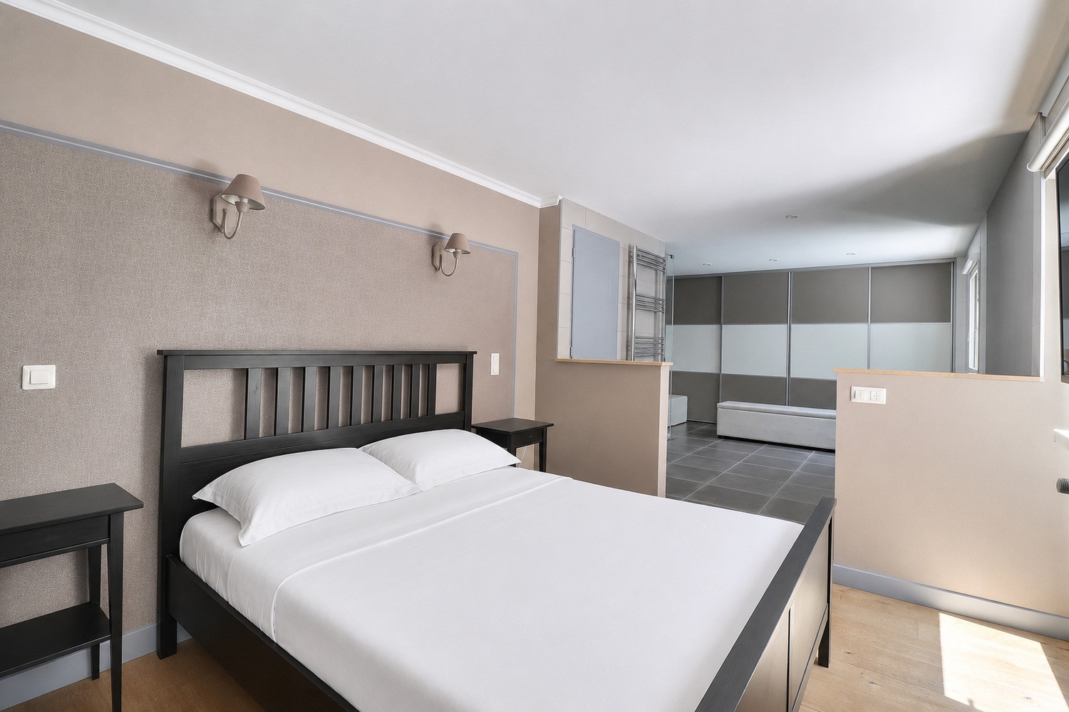 
                                                Vente
                                                 Maison de ville rénovée centre Langon