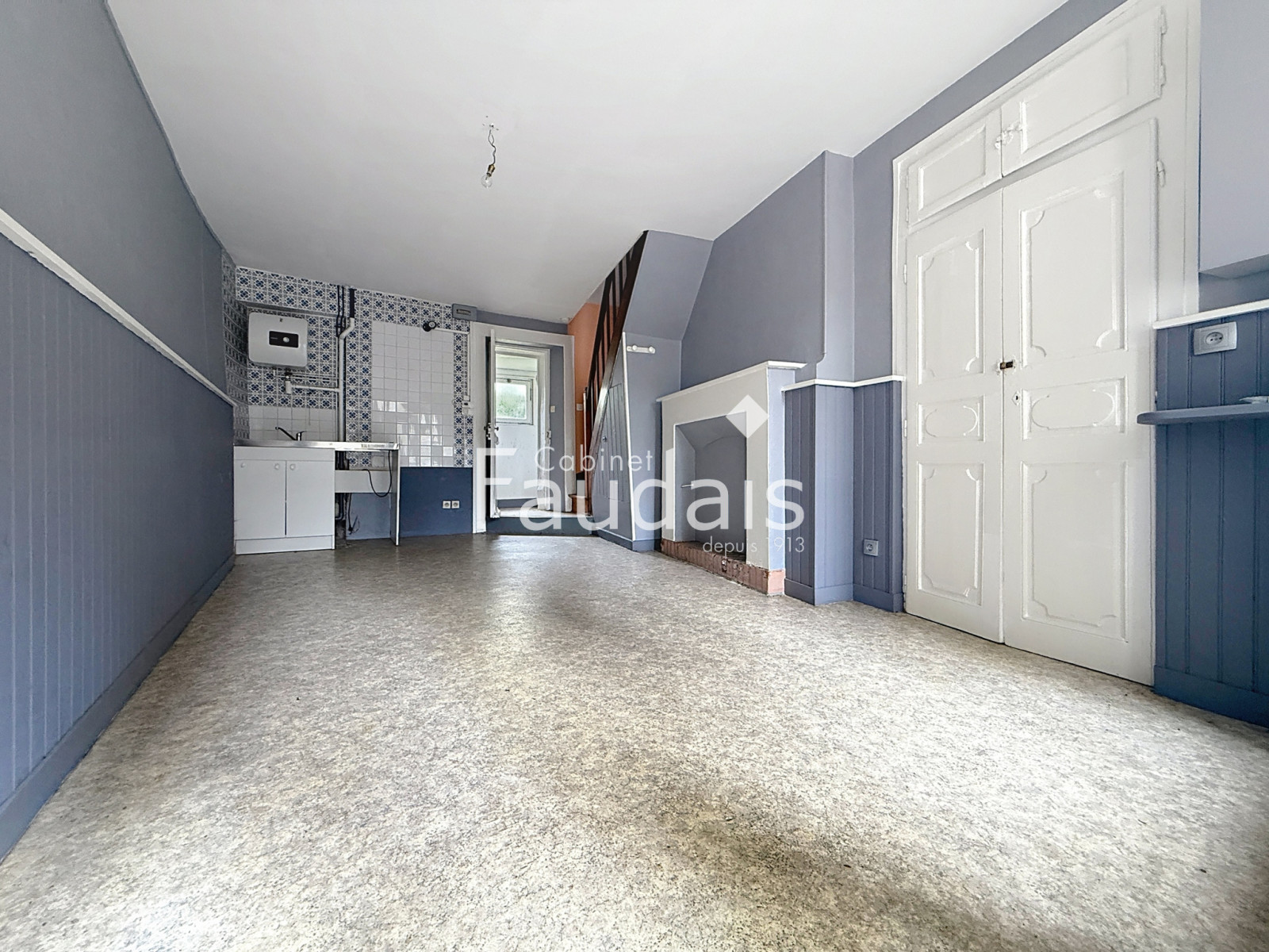 
                                                Vente
                                                 Maison de ville SAINT LO