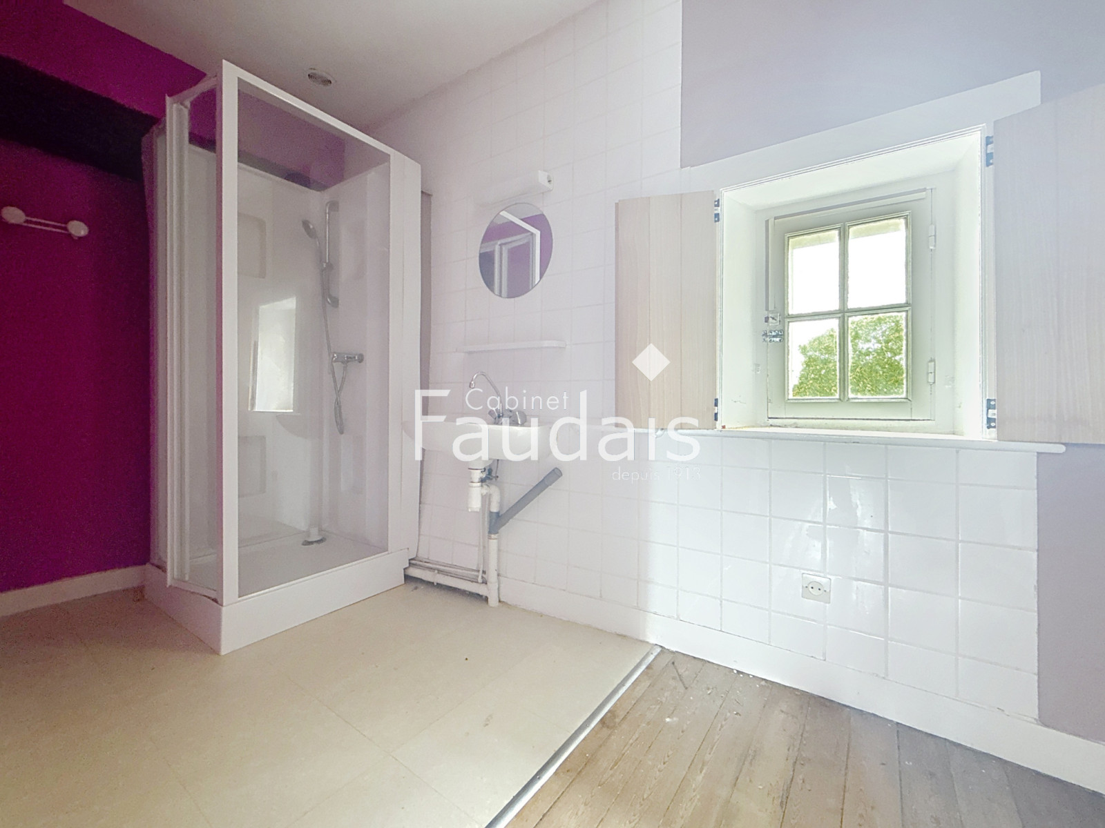 
                                                Vente
                                                 Maison de ville SAINT LO