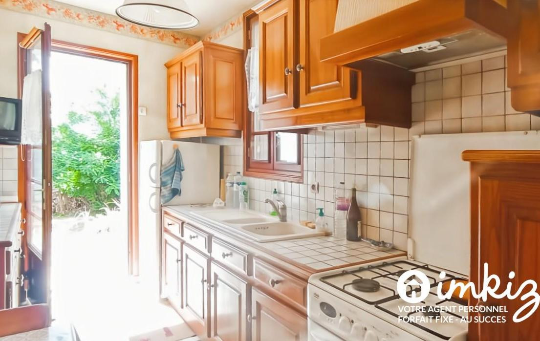 
                                                Vente
                                                 Maison  +   dépendances + terrain