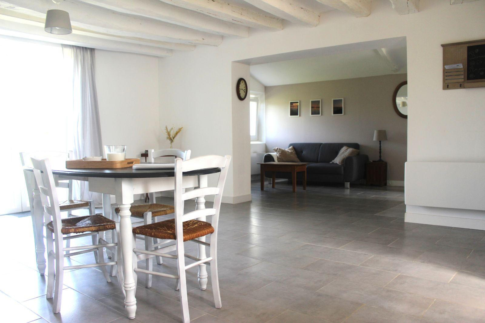 
                                                Location
                                                 Maison des bords de Loire entre Angers et Saumur