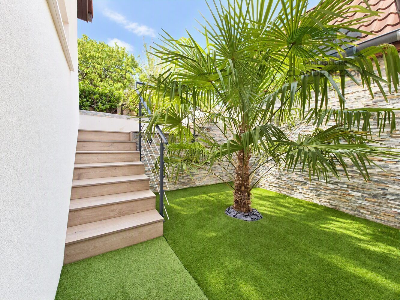 
                                                Vente
                                                 MAISON D'EXCEPTION SCY-CHAZELLES