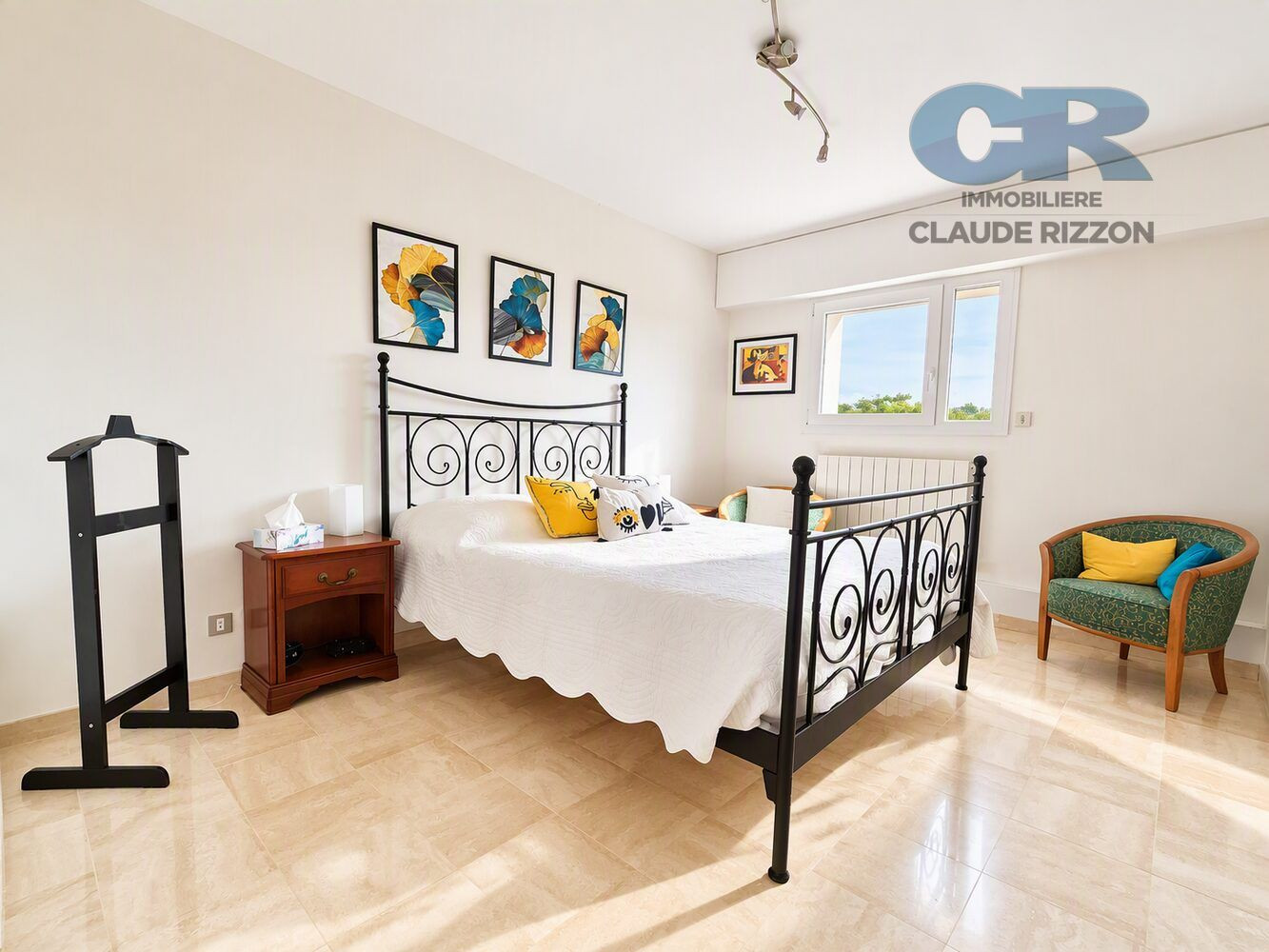 
                                                Vente
                                                 MAISON D'EXCEPTION SCY-CHAZELLES