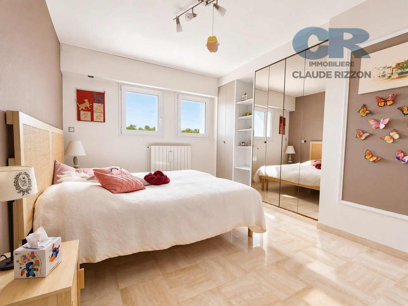 
                                                Vente
                                                 MAISON D'EXCEPTION SCY-CHAZELLES