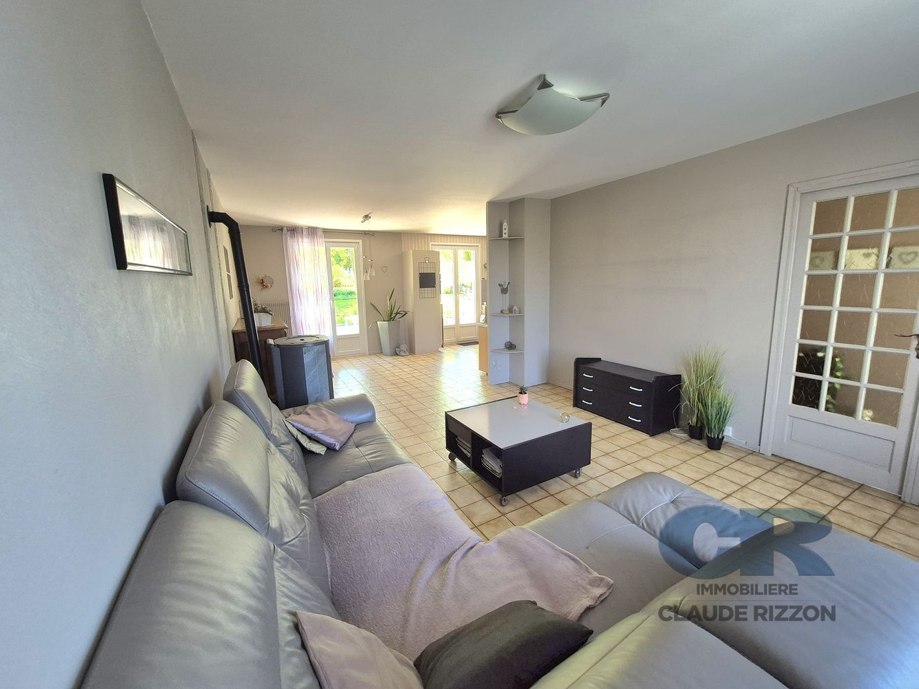 
                                                Vente
                                                 Maison d'habitation individuelle