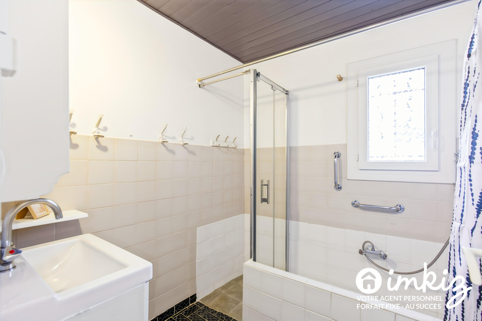 
                                                Vente
                                                 Maison du XVIIIe + loft - Vue Pyrénées