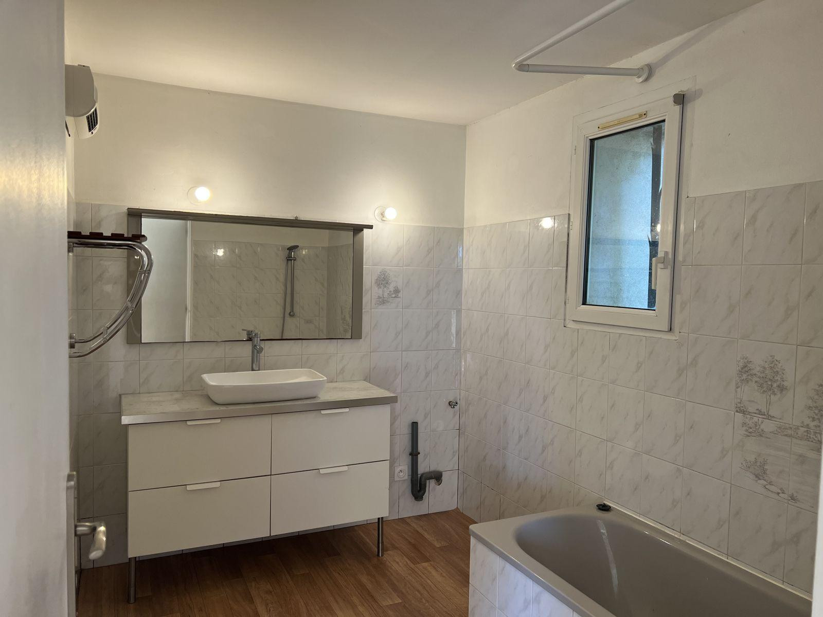 
                                                Location
                                                 Maison en campagne