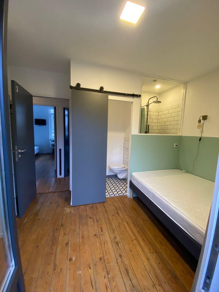 
                                                Location
                                                 Maison en co-living