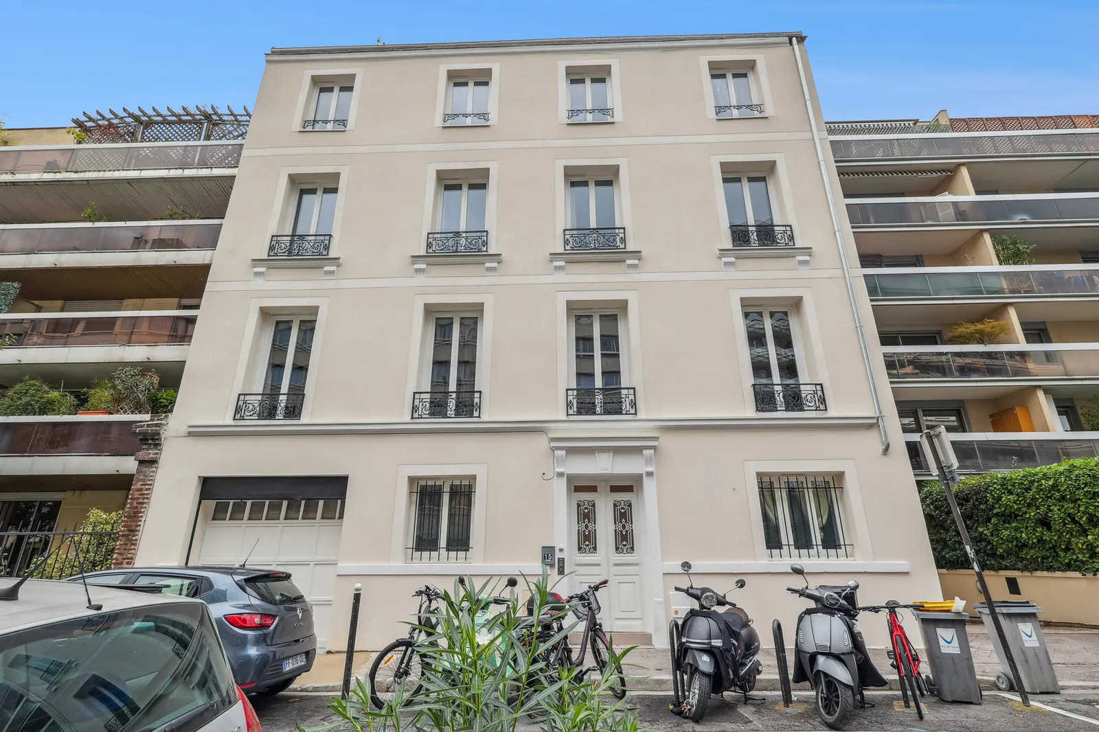 
                                                Colocation
                                                 Maison en colocation - Boulogne-Billancourt - 1 chambre(s) dispo