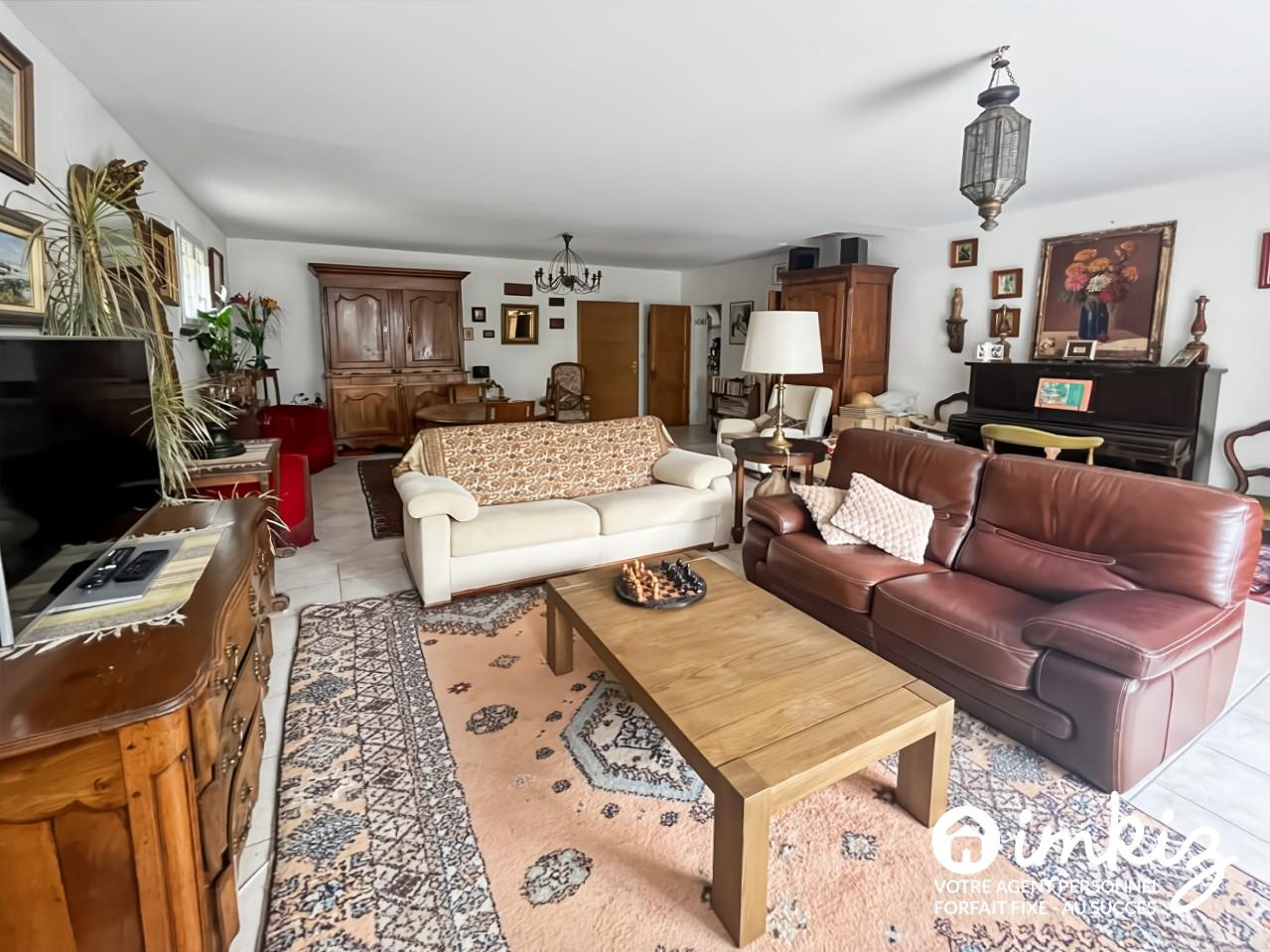 
                                                Vente
                                                 Maison en pierre 4 pièces + dépendances