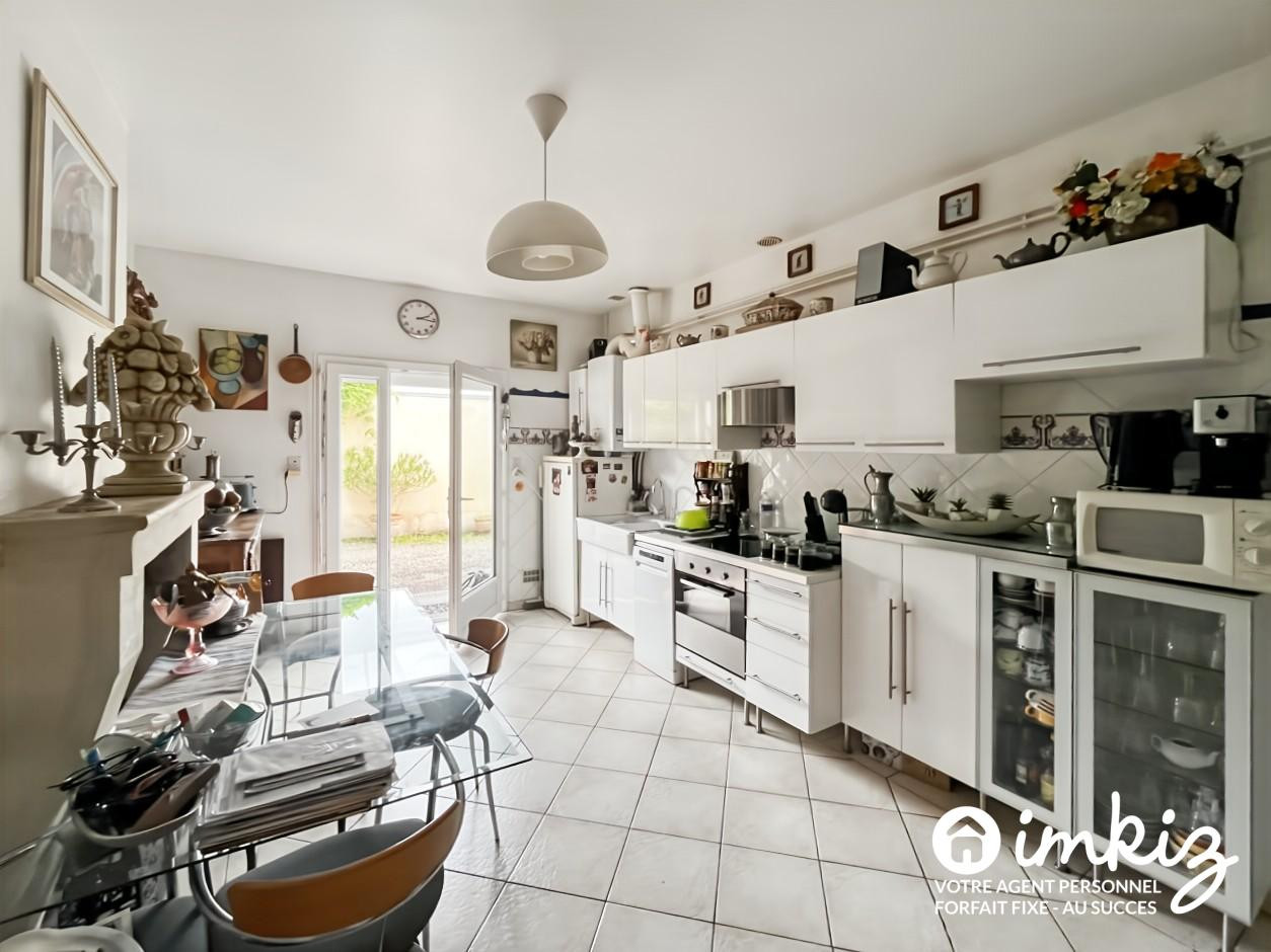 
                                                Vente
                                                 Maison en pierre 4 pièces + dépendances