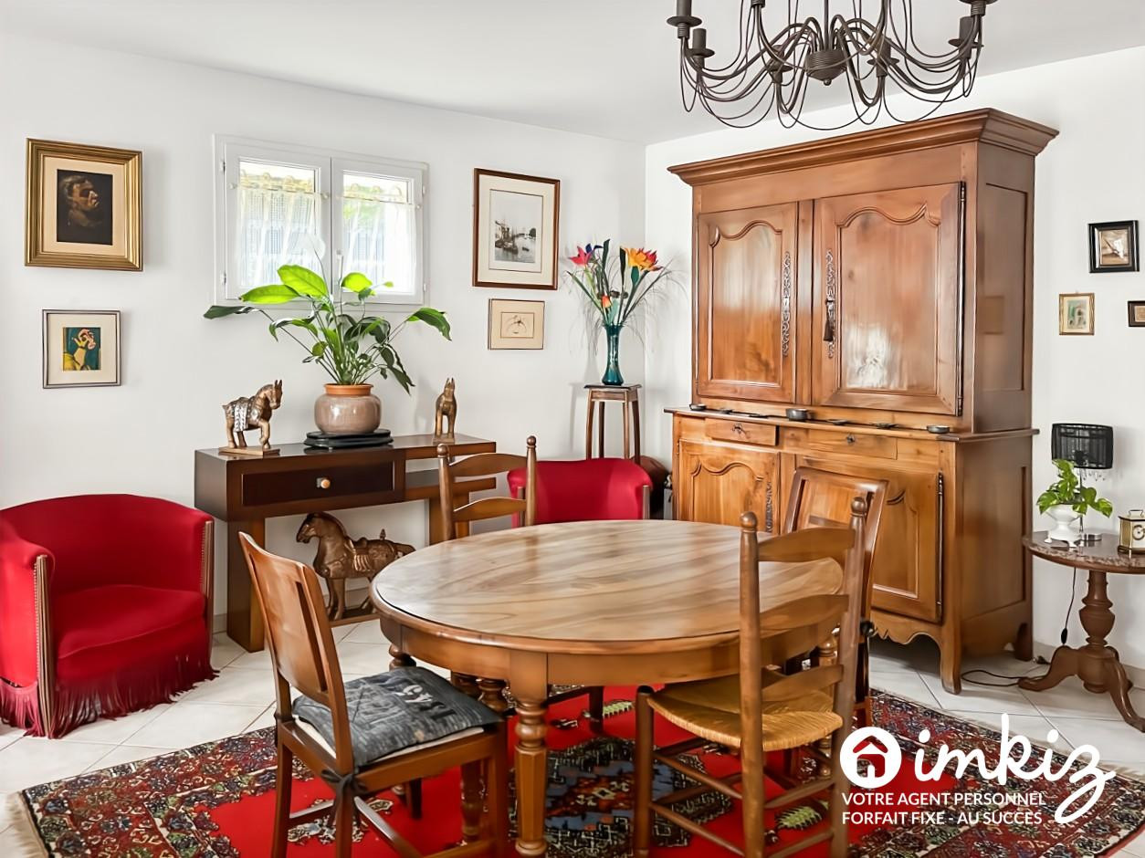 
                                                Vente
                                                 Maison en pierre 4 pièces + dépendances