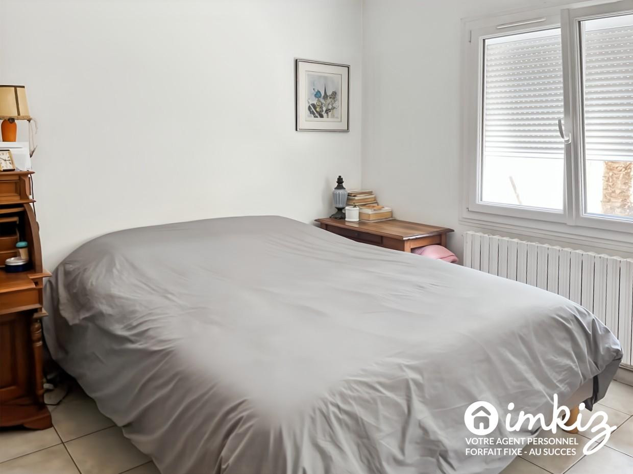 
                                                Vente
                                                 Maison en pierre 4 pièces + dépendances