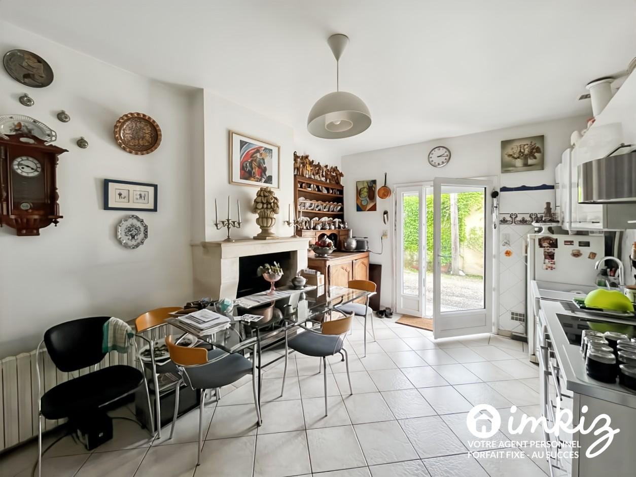 
                                                Vente
                                                 Maison en pierre 4 pièces + dépendances