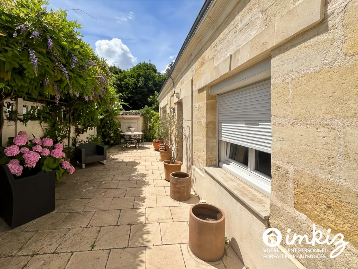 
                                                Vente
                                                 Maison en pierre 4 pièces + dépendances