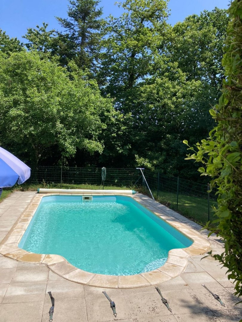 
                                                Vente
                                                 Maison en pierre