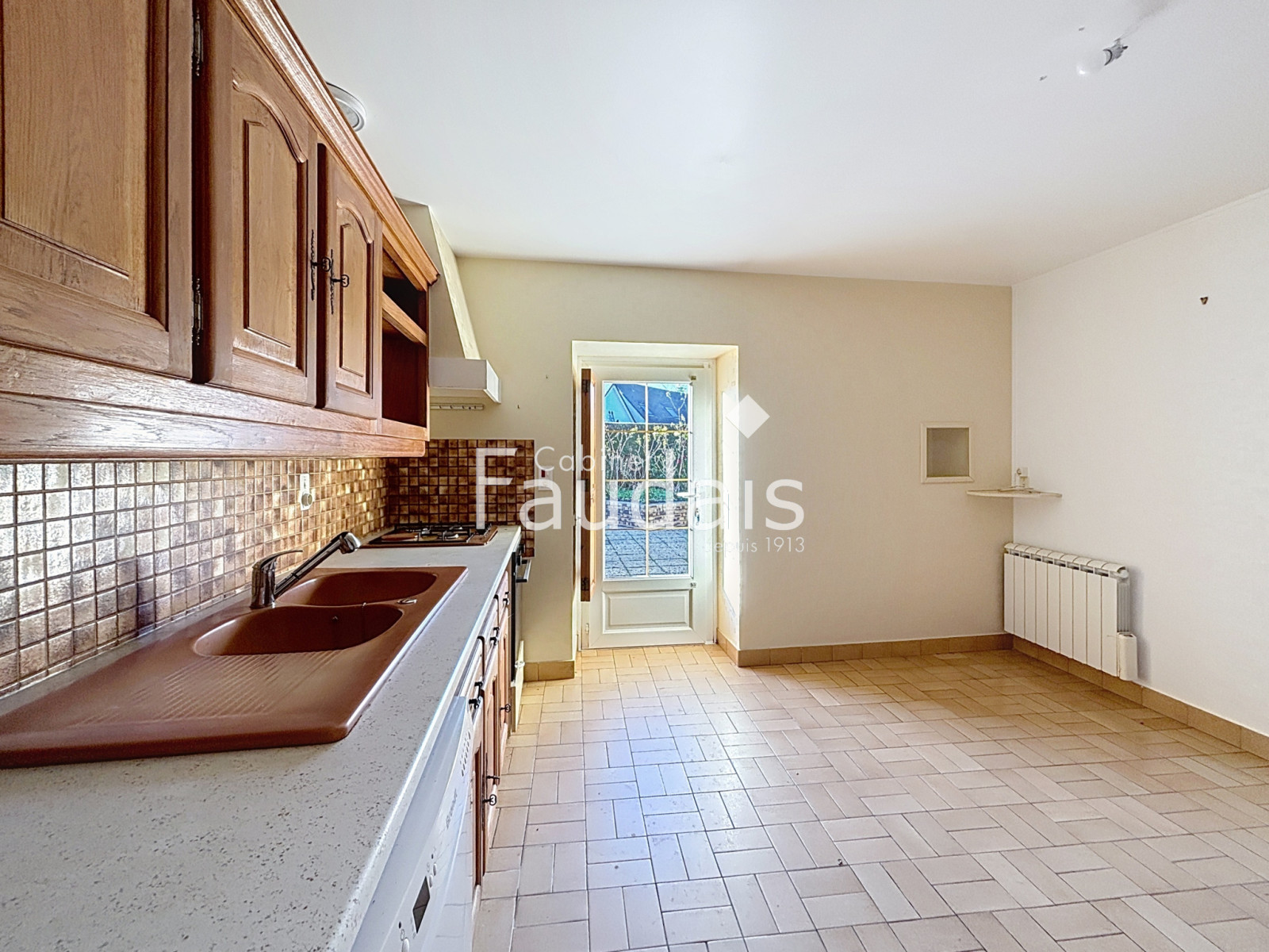 
                                                Vente
                                                 Maison en pierre avec potentiel et dépendances   Saint-Georg