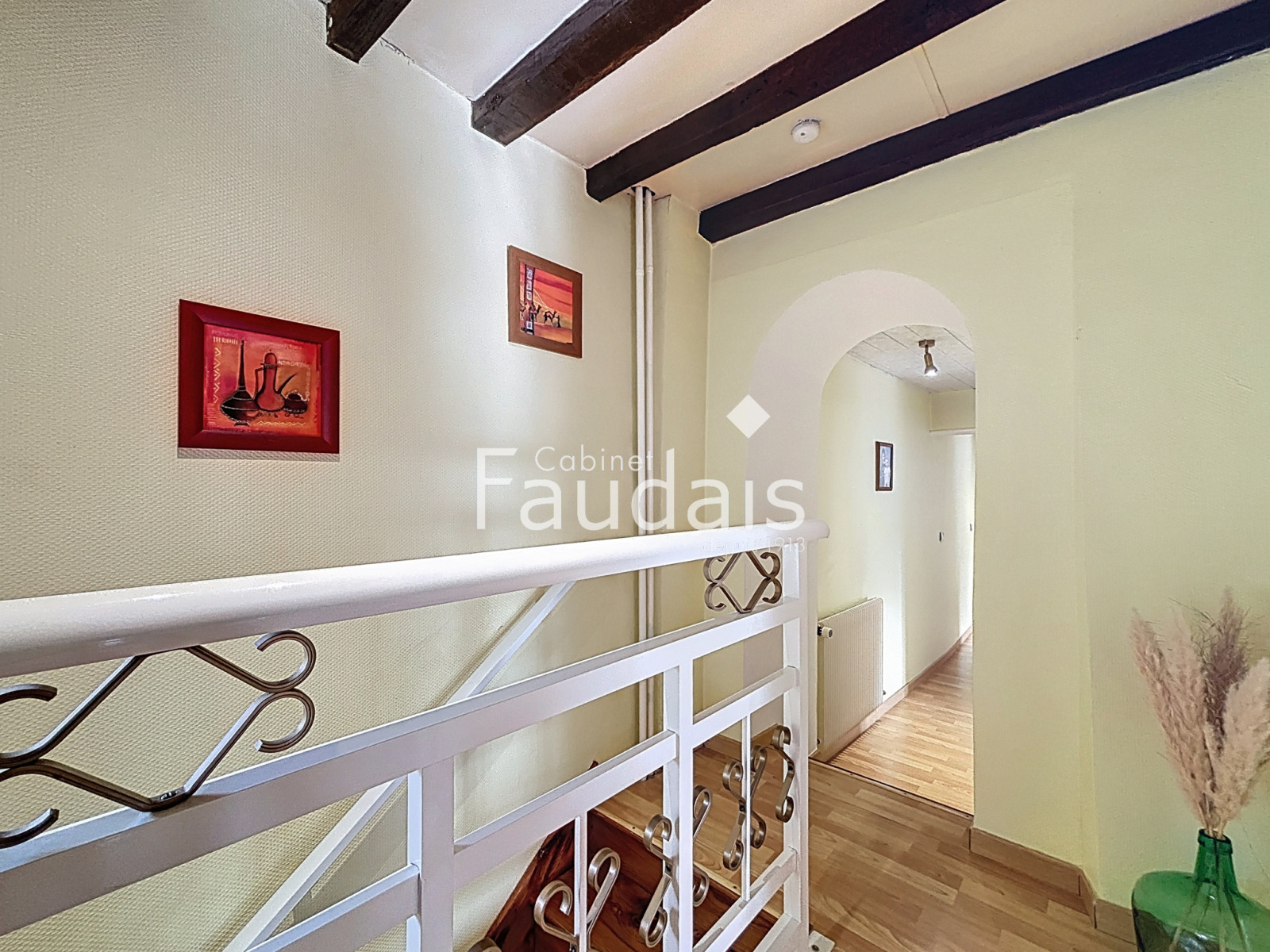 
                                                Vente
                                                 Maison en pierre - proche CONDE SUR VIRE et SAINT-LO