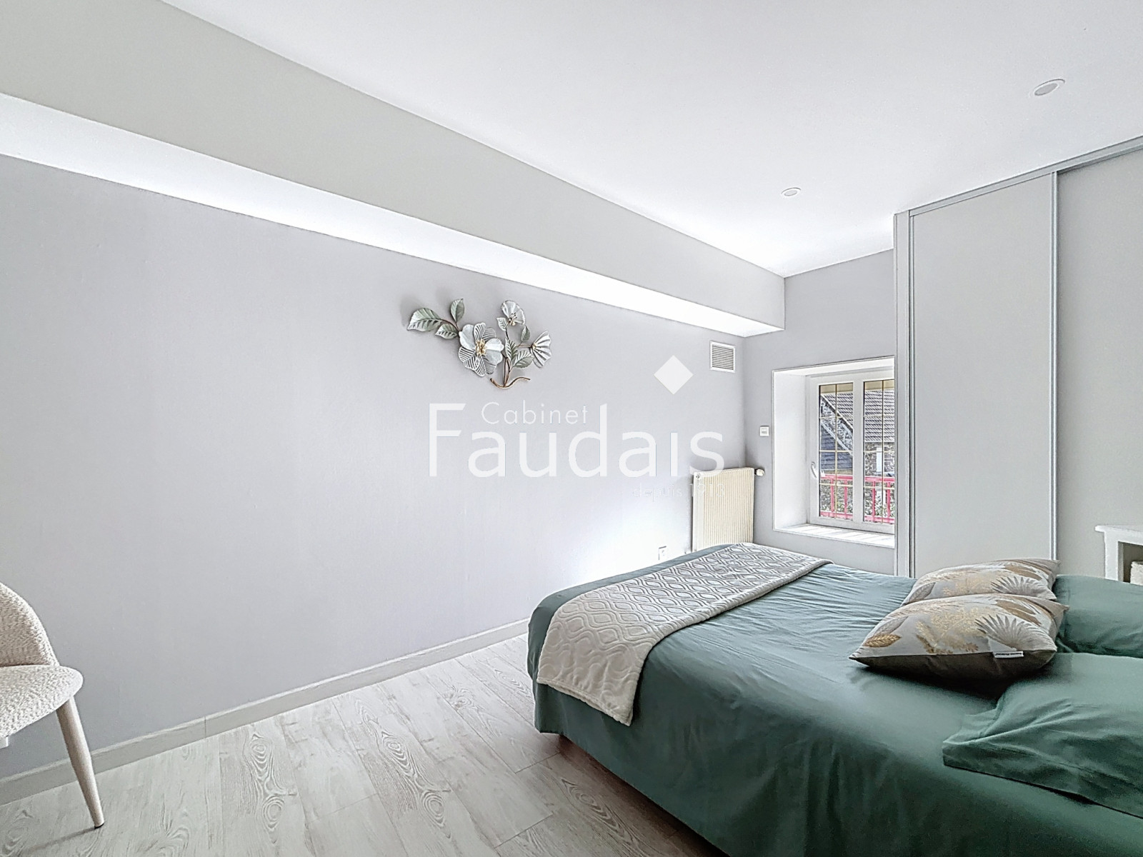 
                                                Vente
                                                 Maison en pierre - proche CONDE SUR VIRE et SAINT-LO