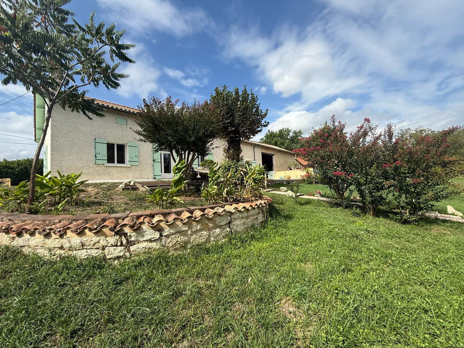 
                                                Vente
                                                 Maison en pierre XIXe siècle