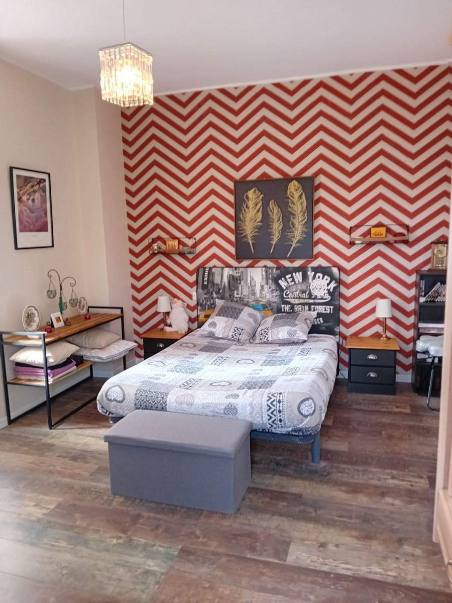 
                                                Location
                                                 Maison en pierres au calme, sans vis-à-vis